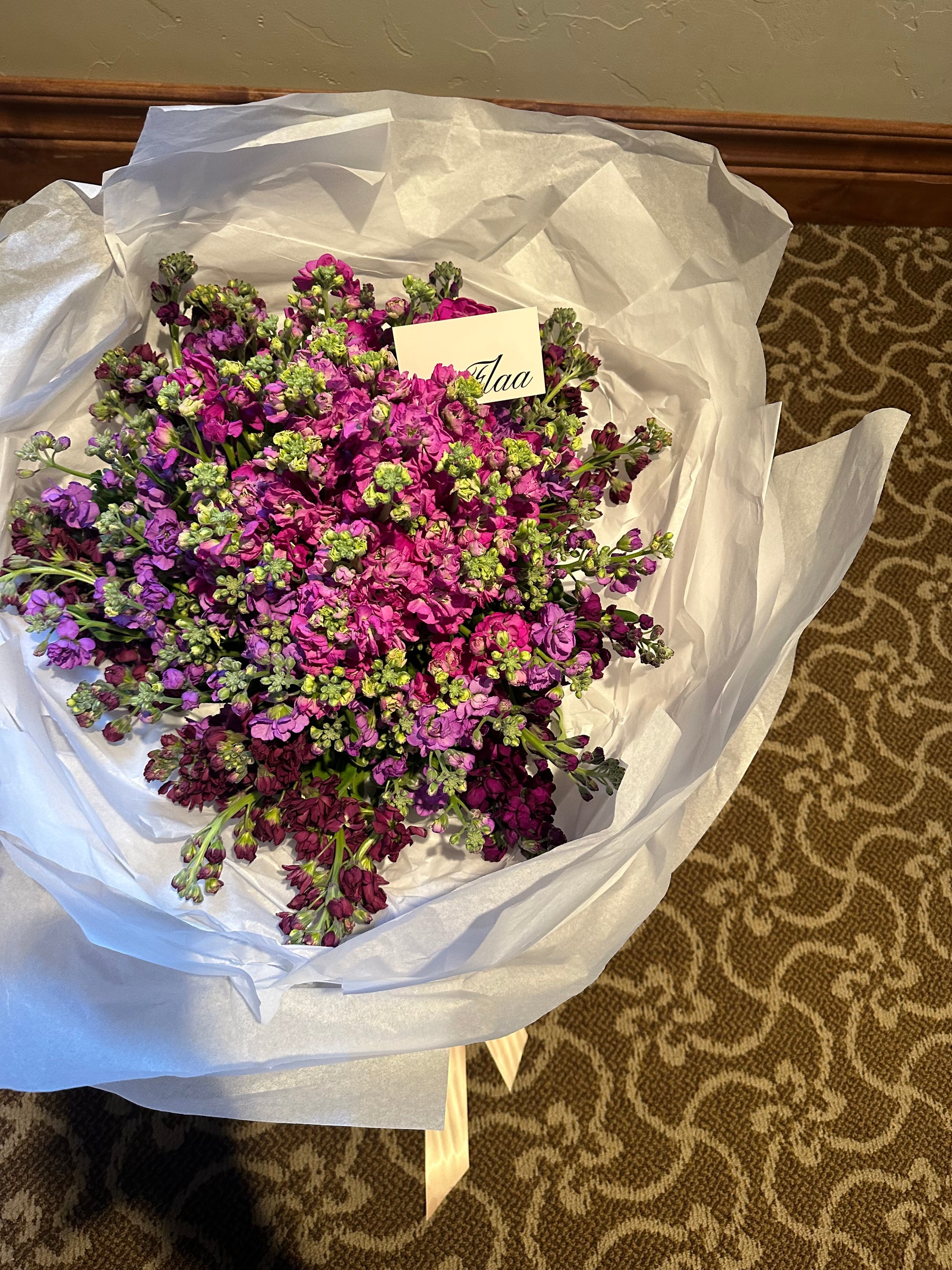 Custom color - Medium Bespoke - Bouquet