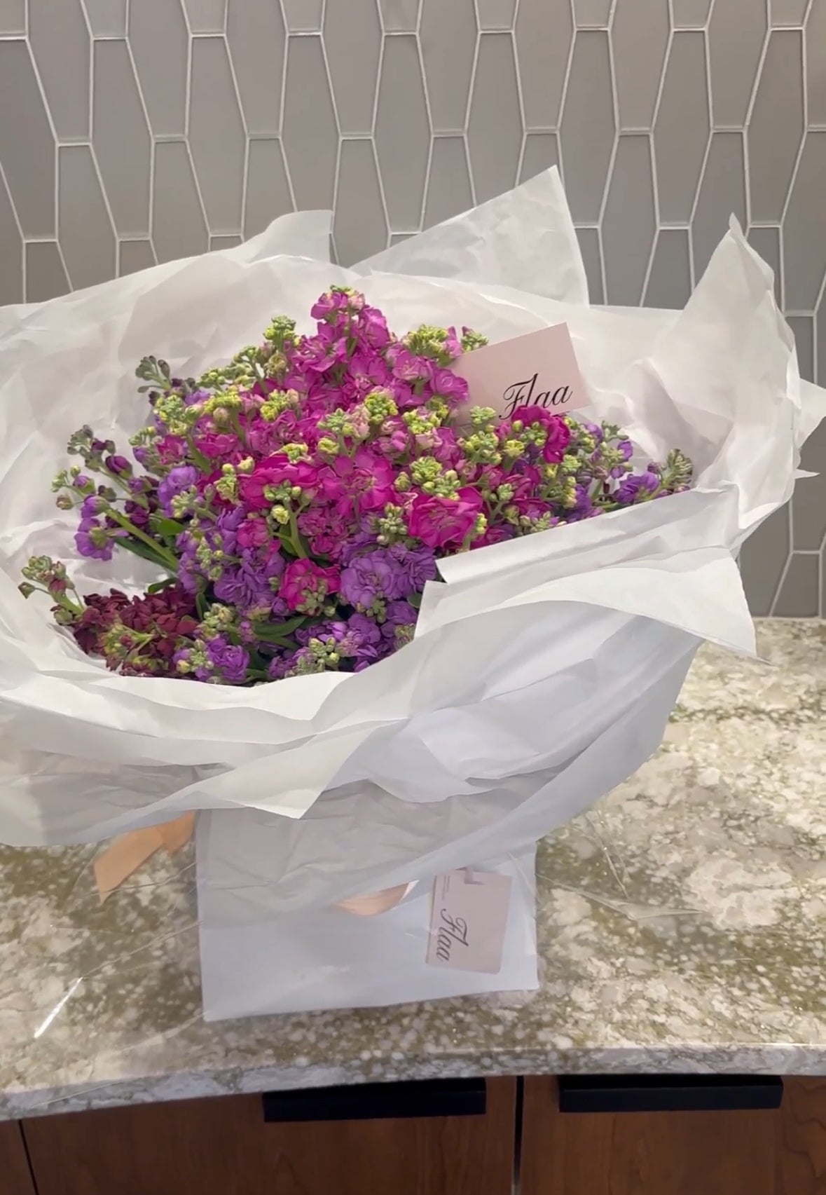 Custom color - Medium Bespoke - Bouquet